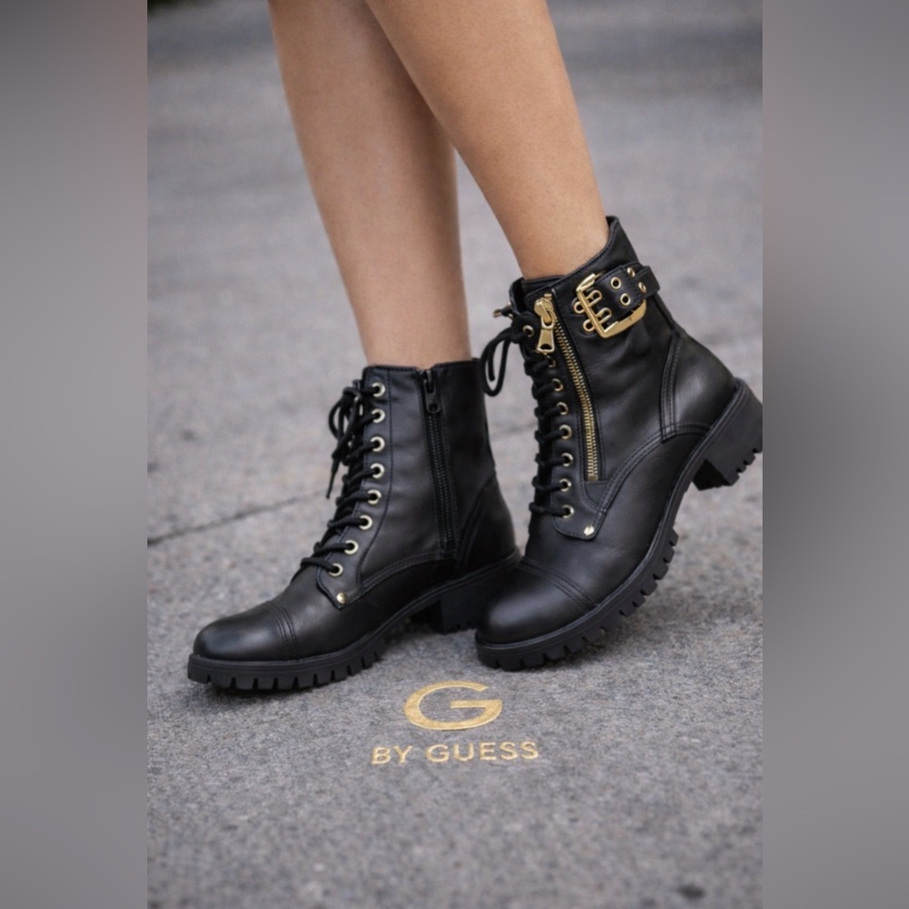 Guess‎ Kids Black Boots with Gold Details